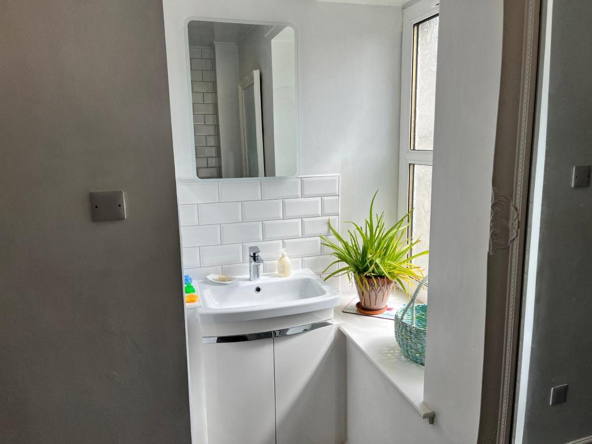St John'S Town Of Dalry Glentress Apartment 1 Dış mekan fotoğraf
