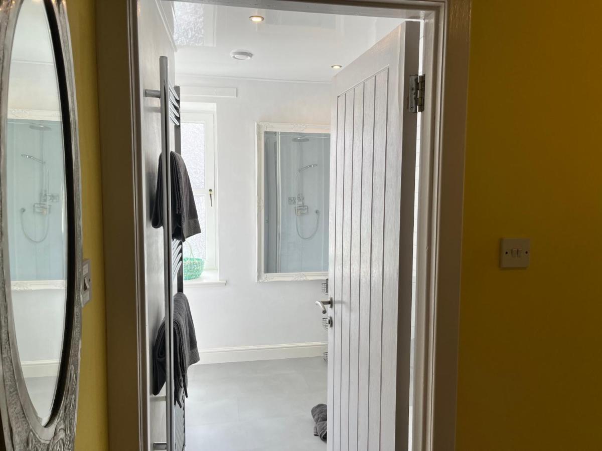 St John'S Town Of Dalry Glentress Apartment 1 Dış mekan fotoğraf